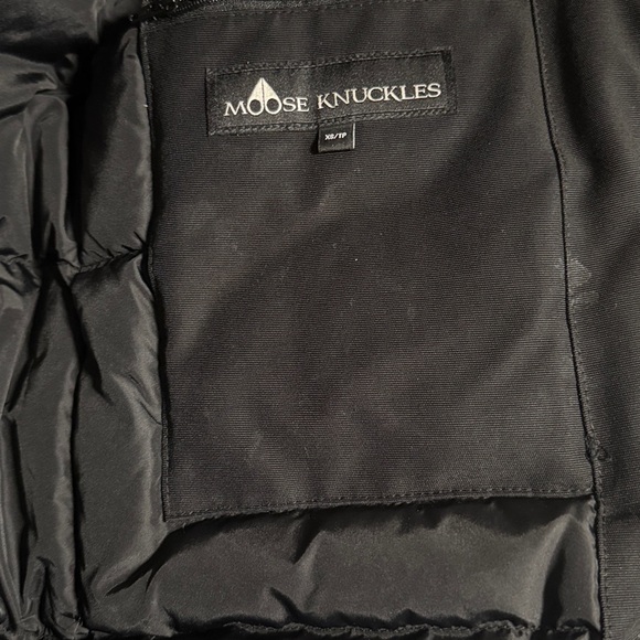 Moose Knuckles Xs Jacket Removable Hood - Picture 6 of 7